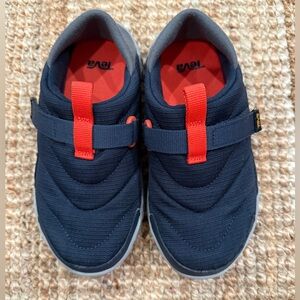 Teva ReEmber Camp slip on